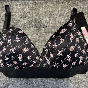 Victoria’s Secret PINK Bra